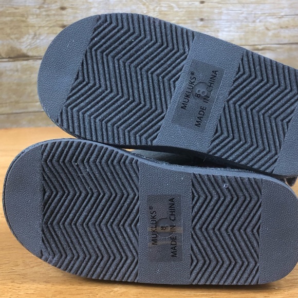 NWT Muk Luks Shark Boots size 8 Toddler - Picture 6 of 6